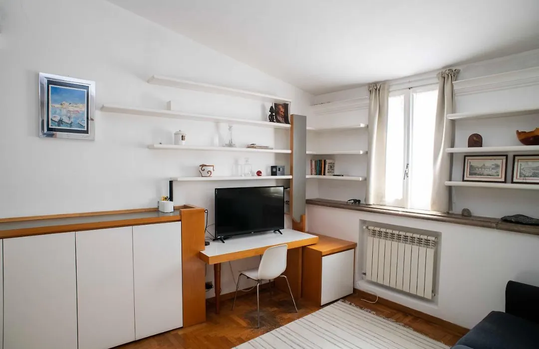 Tamara E Gerardina House In Trastevere-1